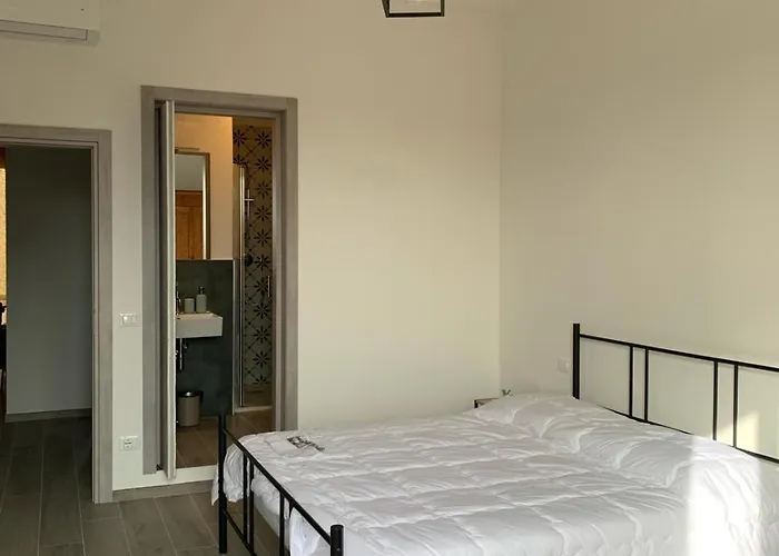 Greenpeak, 2 Bedrooms & 2 Baths