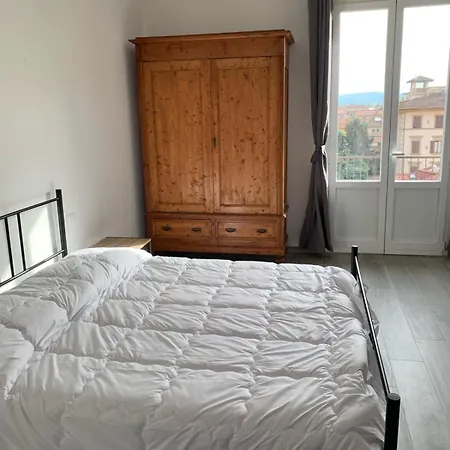 Greenpeak, 2 Bedrooms & 2 Baths Florens